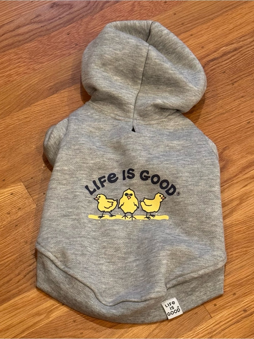 Life is Good Gray Dog Hoodie with Yellow Chick Graphic, NWT Sz Small